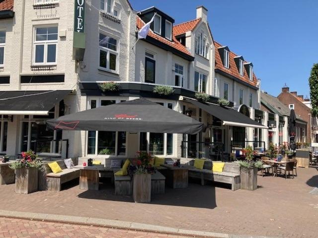 Hotel De Valk Valkenswaard Extérieur photo