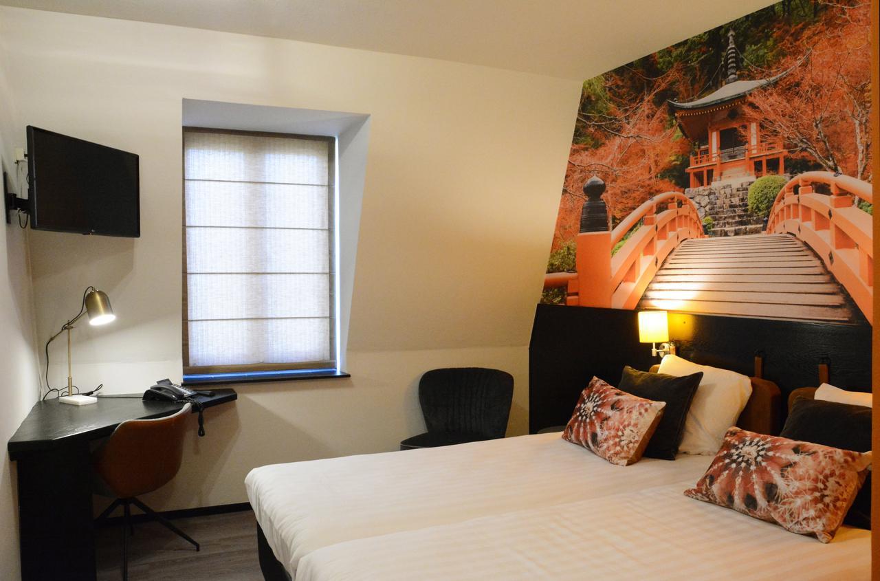 Hotel De Valk Valkenswaard Extérieur photo